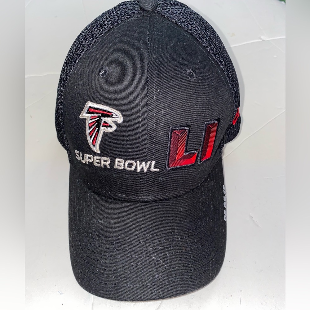 NEW ERA Atlanta Falcons 39THIRTY Super Bowl Black Stretch Fit Hat Cap OSFM EUC